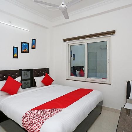 Oyo 11306 Ss Hotel جوراكبور المظهر الخارجي الصورة