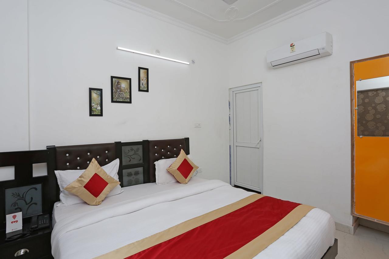 Oyo 11306 Ss Hotel جوراكبور المظهر الخارجي الصورة