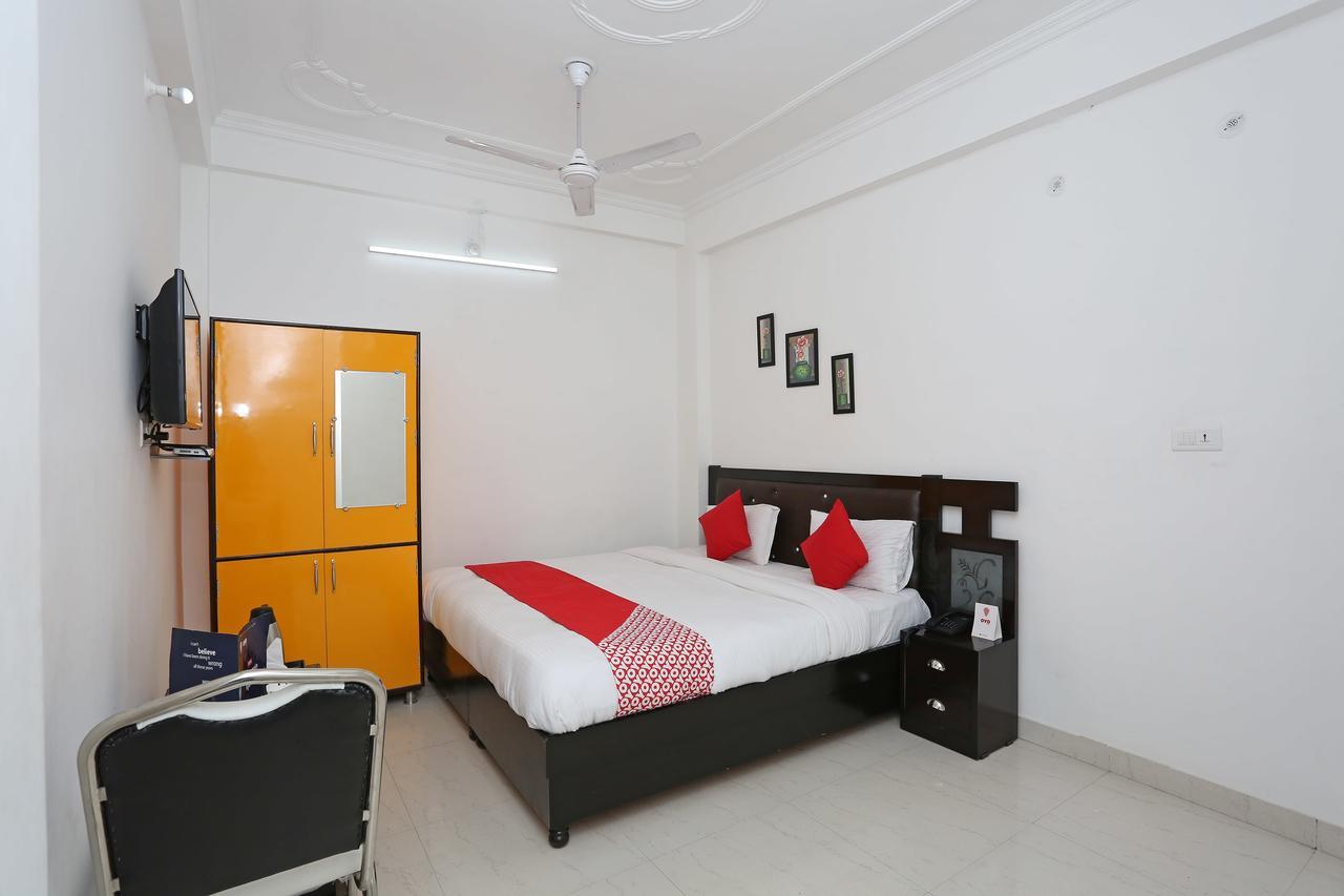 Oyo 11306 Ss Hotel جوراكبور المظهر الخارجي الصورة