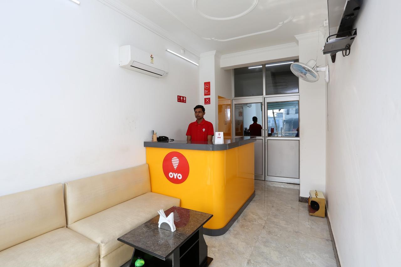 Oyo 11306 Ss Hotel جوراكبور المظهر الخارجي الصورة